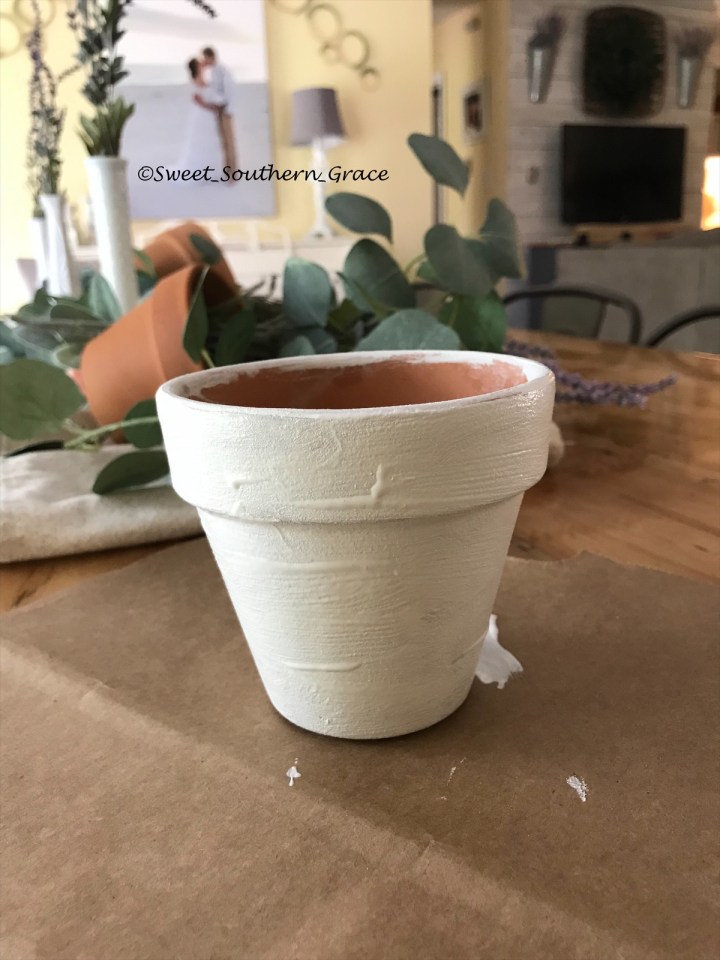 BFB2AB38-DF2F-45B2-B1C3-5B59D0DD95F9