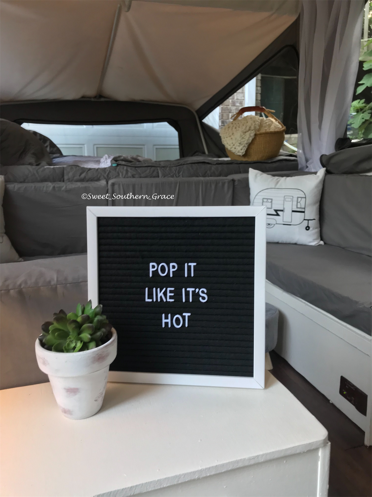 D89BA422-2047-46BB-961B-D65E4F29971F