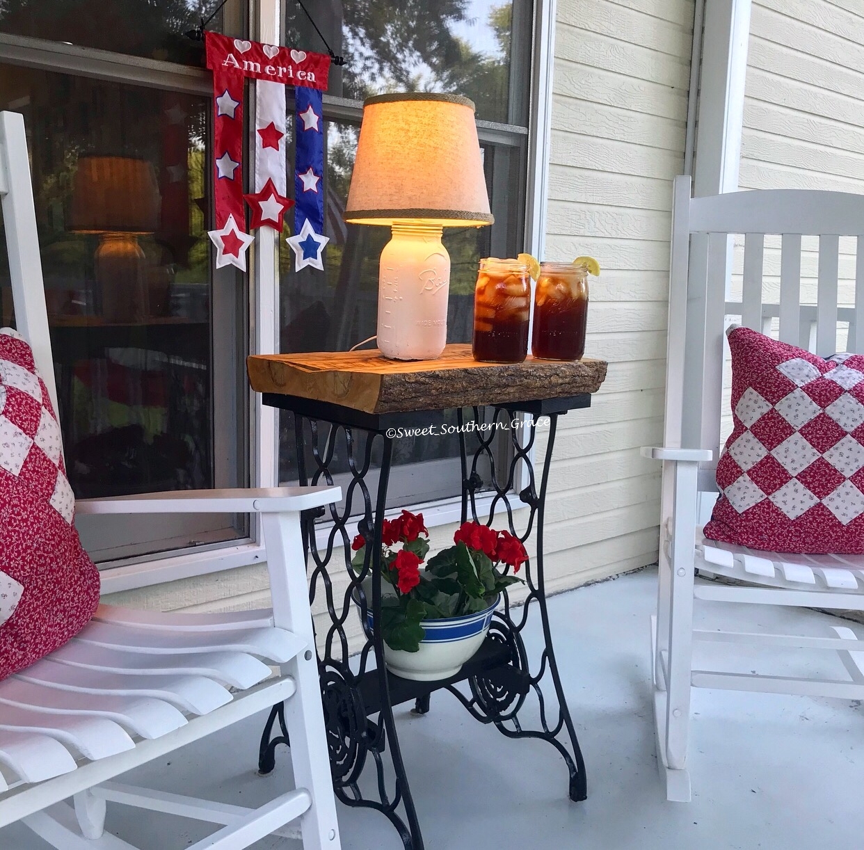 FD2AC0EE-44A2-418A-B0E0-72DD168A4E9B