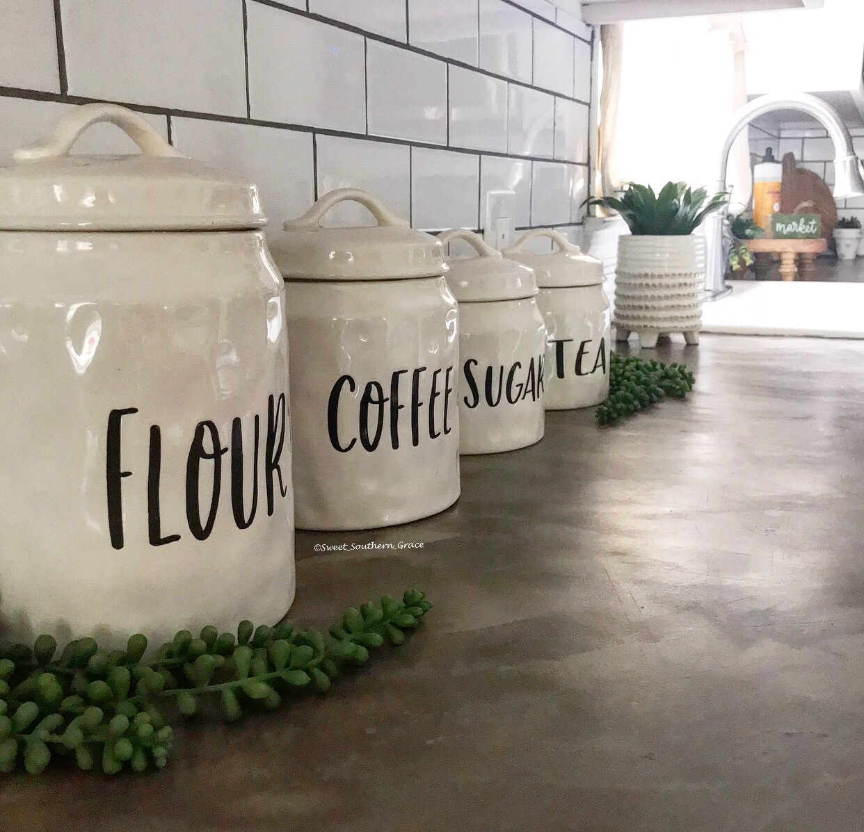 00FFA39F-CB9B-4470-985A-5EACD02C4D0C