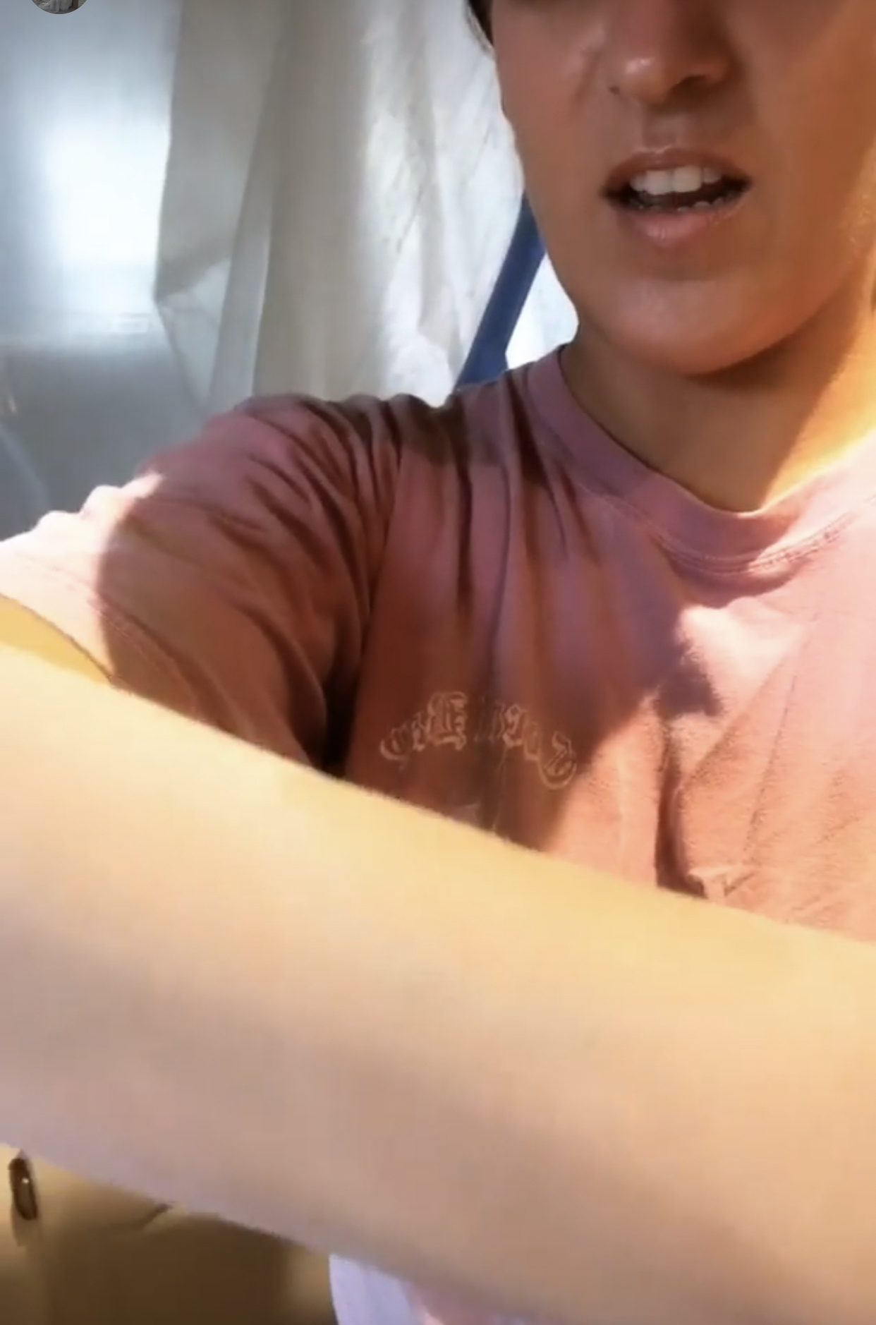 845B89AF-1AEB-40E7-BAF1-576CEA5E84A7