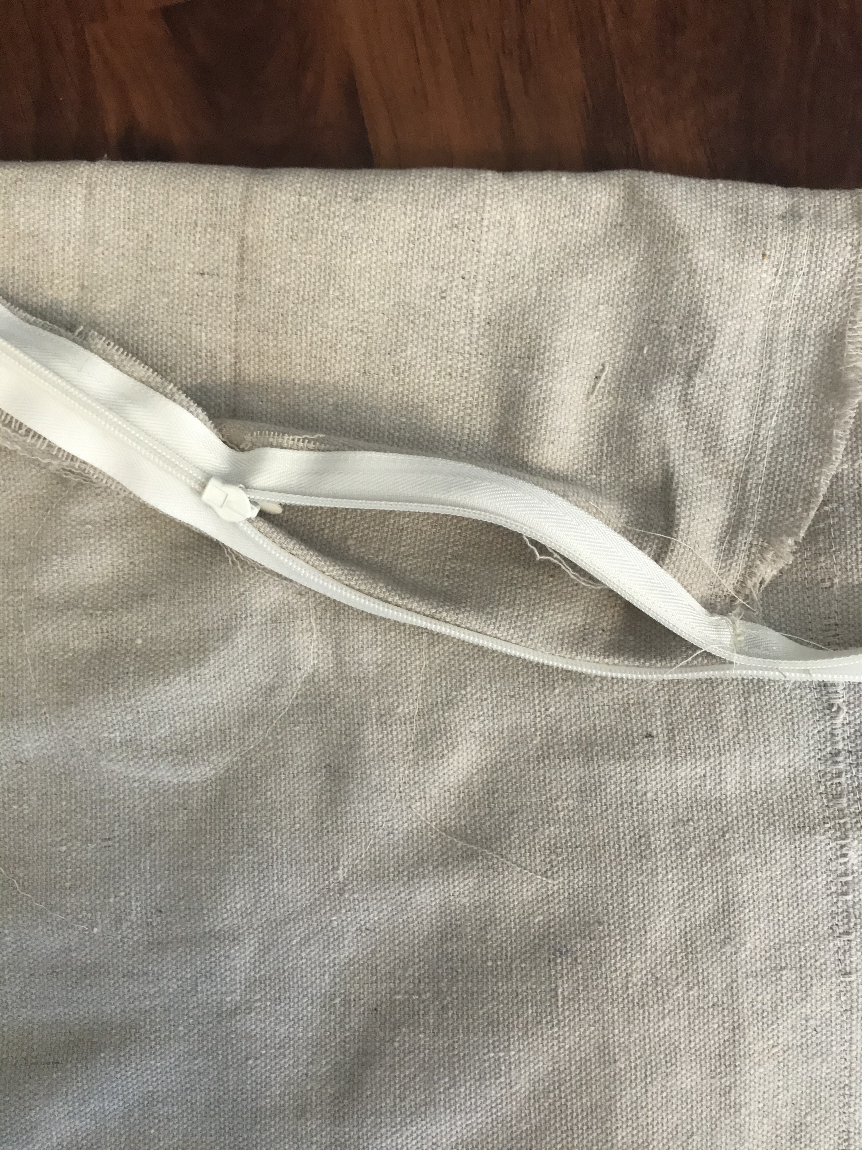 ED4DE3AE-BAC4-44D3-95D9-76A1543DEA0E