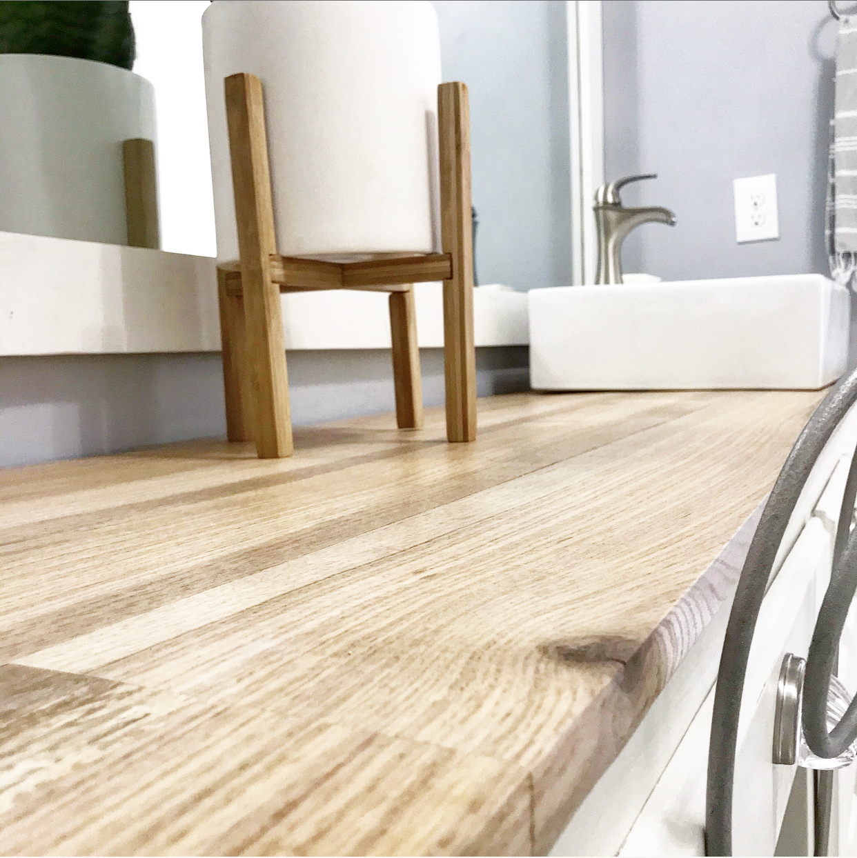 2C9386D5-67B5-4940-B68A-621C1B019FB6