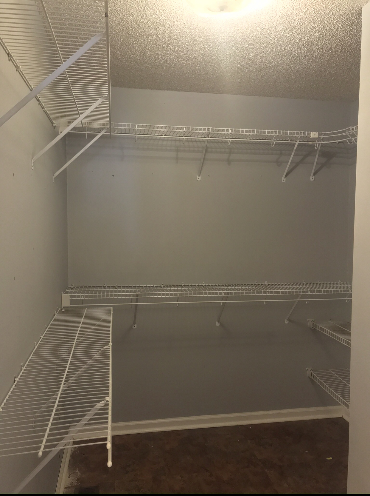 40FB2DEC-B69E-4CE7-989C-8A1DB4C8C3FC