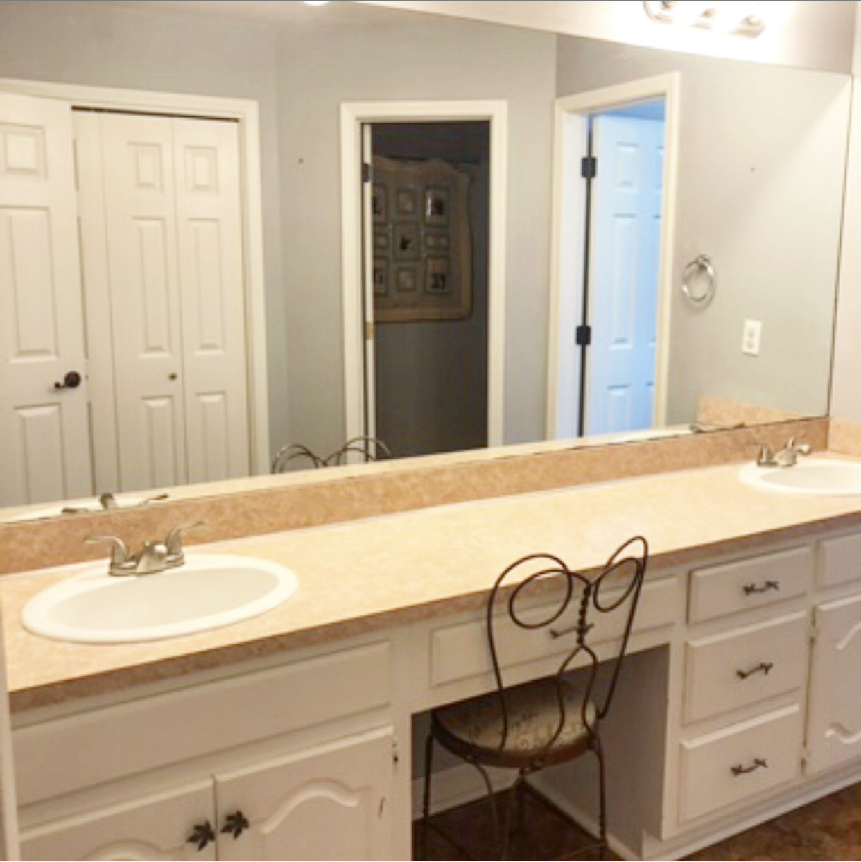 78E38847-F384-4F54-BFD6-F0313F32557B