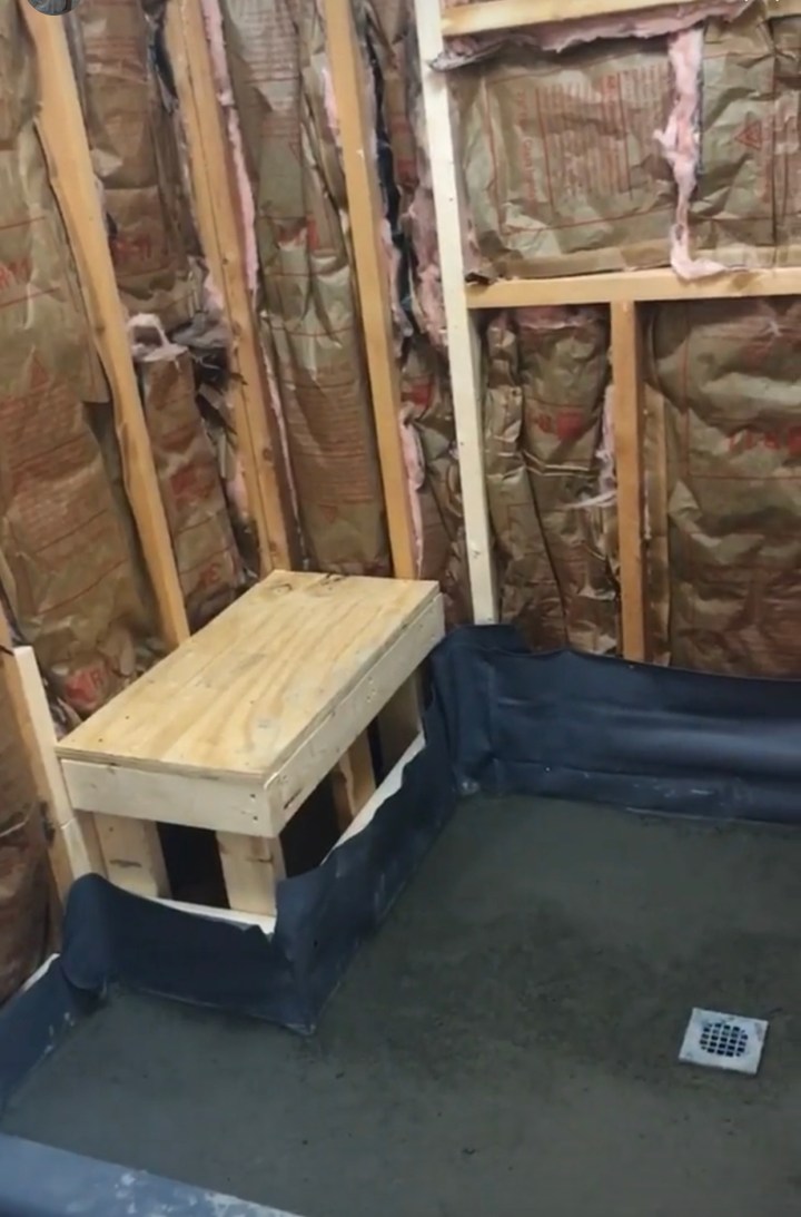 95B610D6-CE38-40AA-BAB4-EECFCE877802