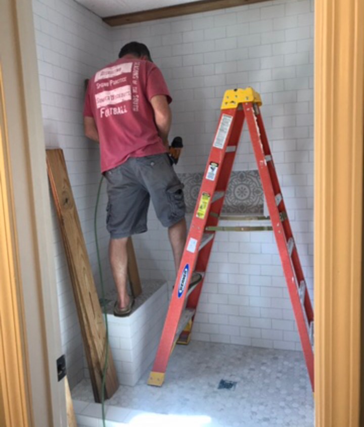 9EF34437-6DBE-4B06-905B-D2F7E34FDECE