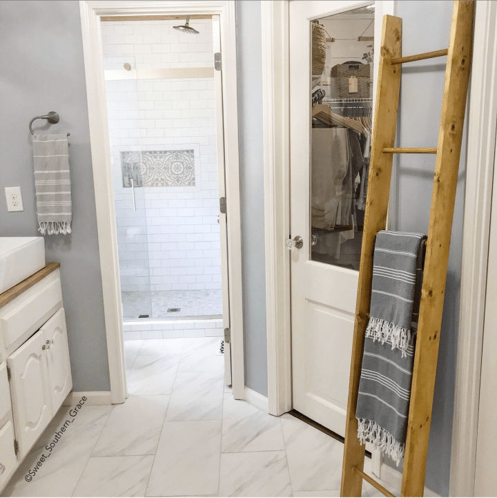 F3EDE6EB-9460-4053-BFA6-A8194903630A