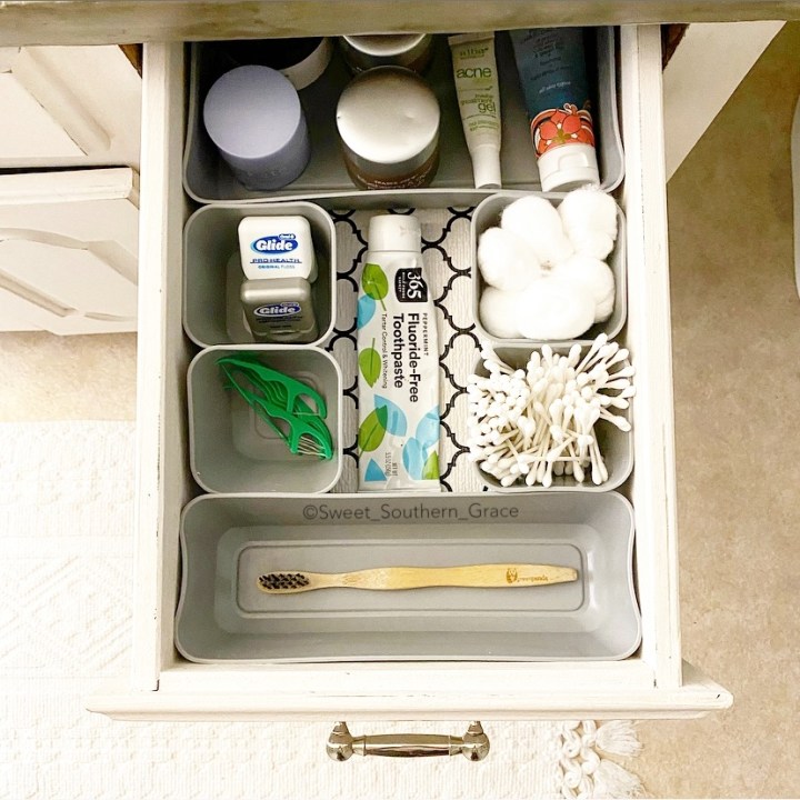 FBB58AB4-9CDE-4247-A5B6-2610048F3D57