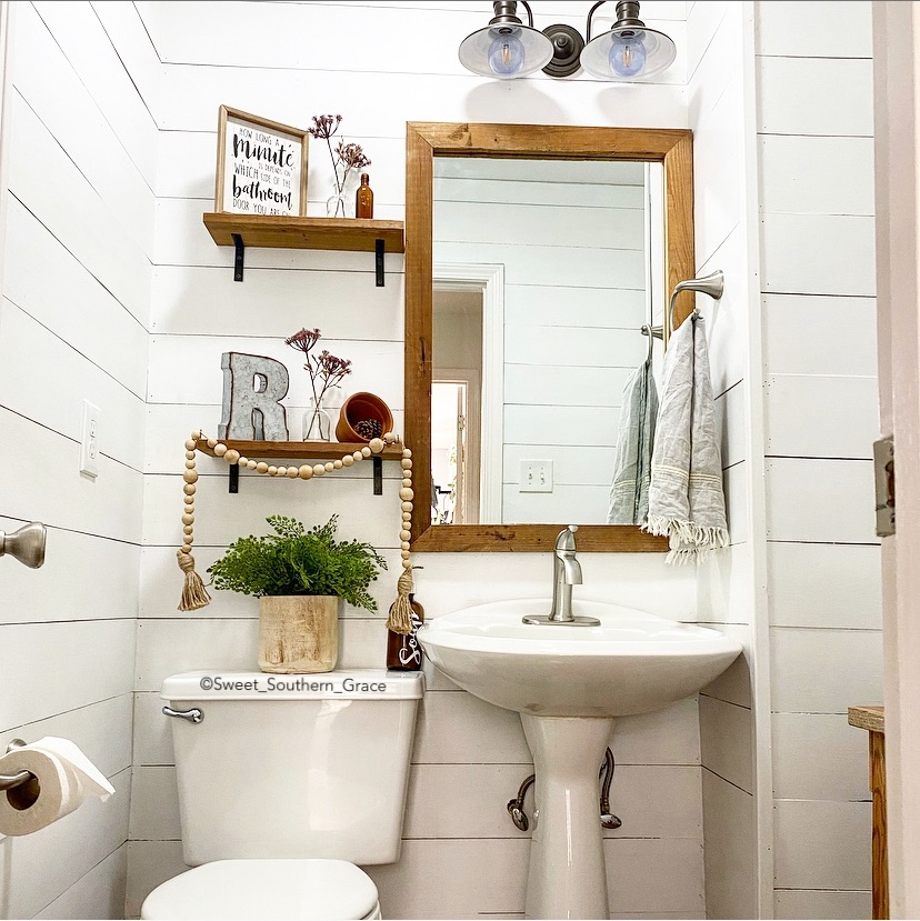 37AEAF00-D6F1-4124-B41D-011FA4478D45