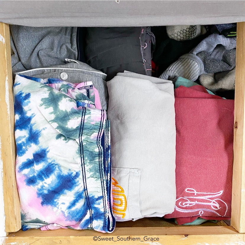 5DCAB662-C347-4F9B-B15C-EBDAC61DBE4F