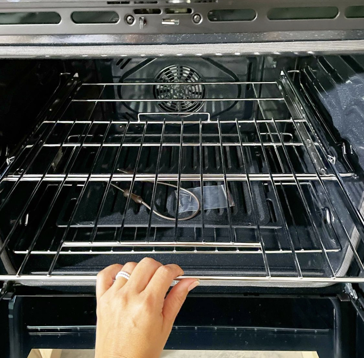 38C5F249-B48F-45D9-A0C2-9A8A226EDE27