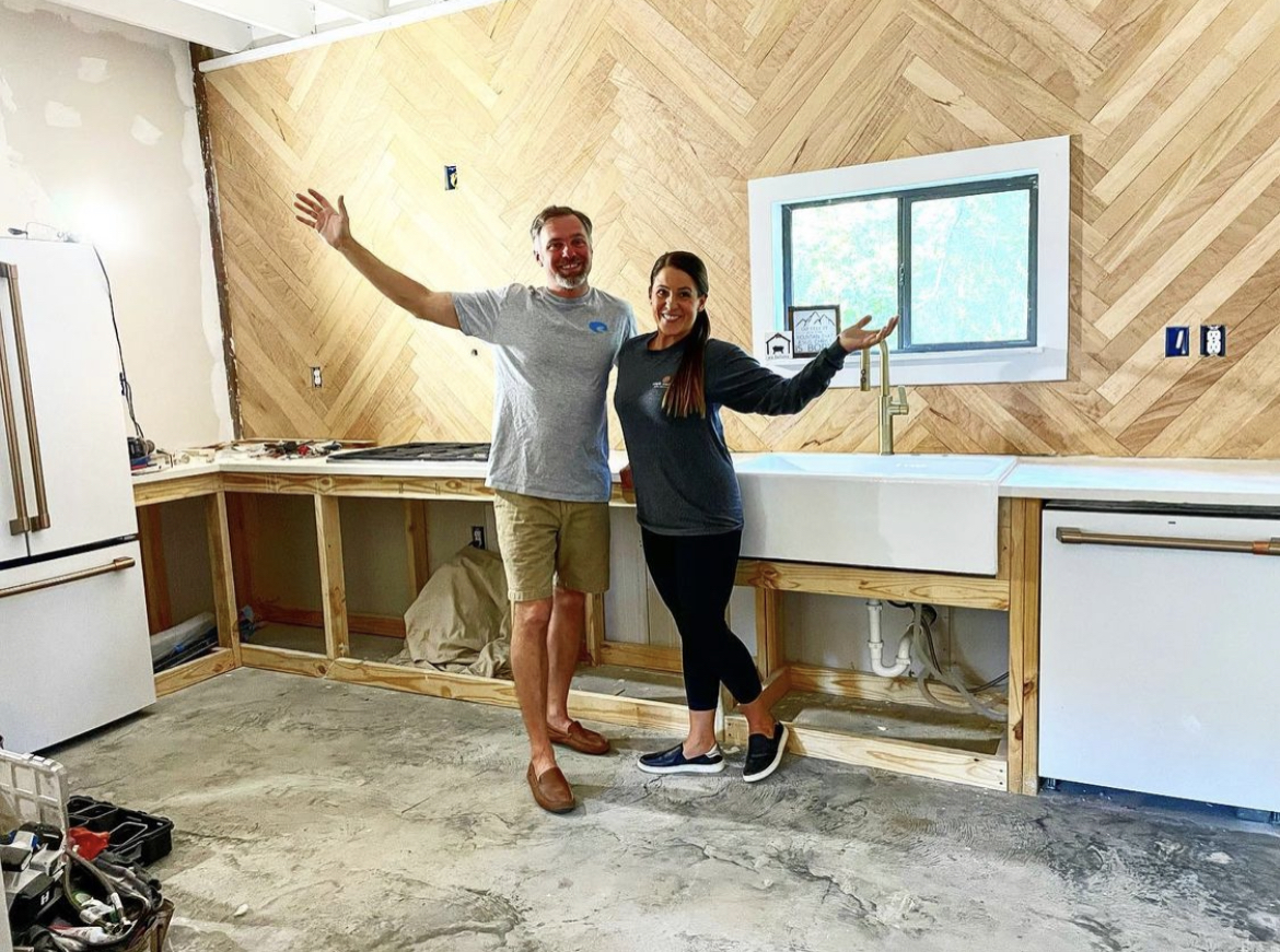 CDFC3110-AB3D-4B5A-A880-01B26B95FE12