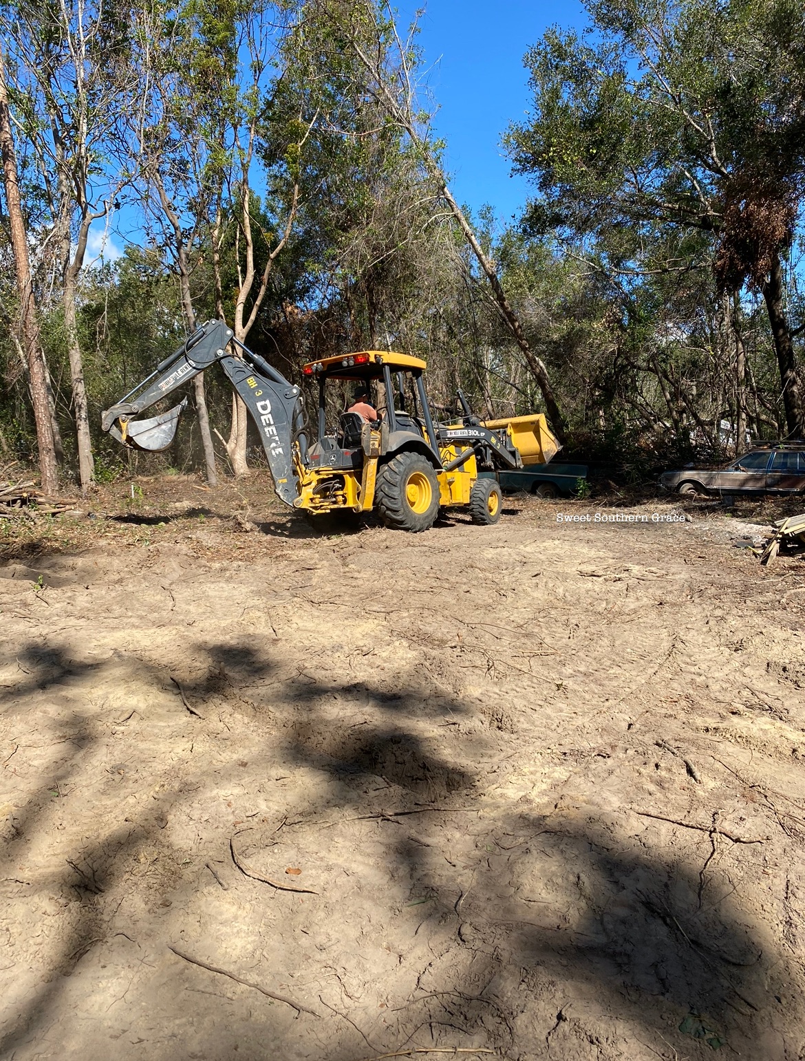 1D891982-66CC-4542-AA99-44B16004A517