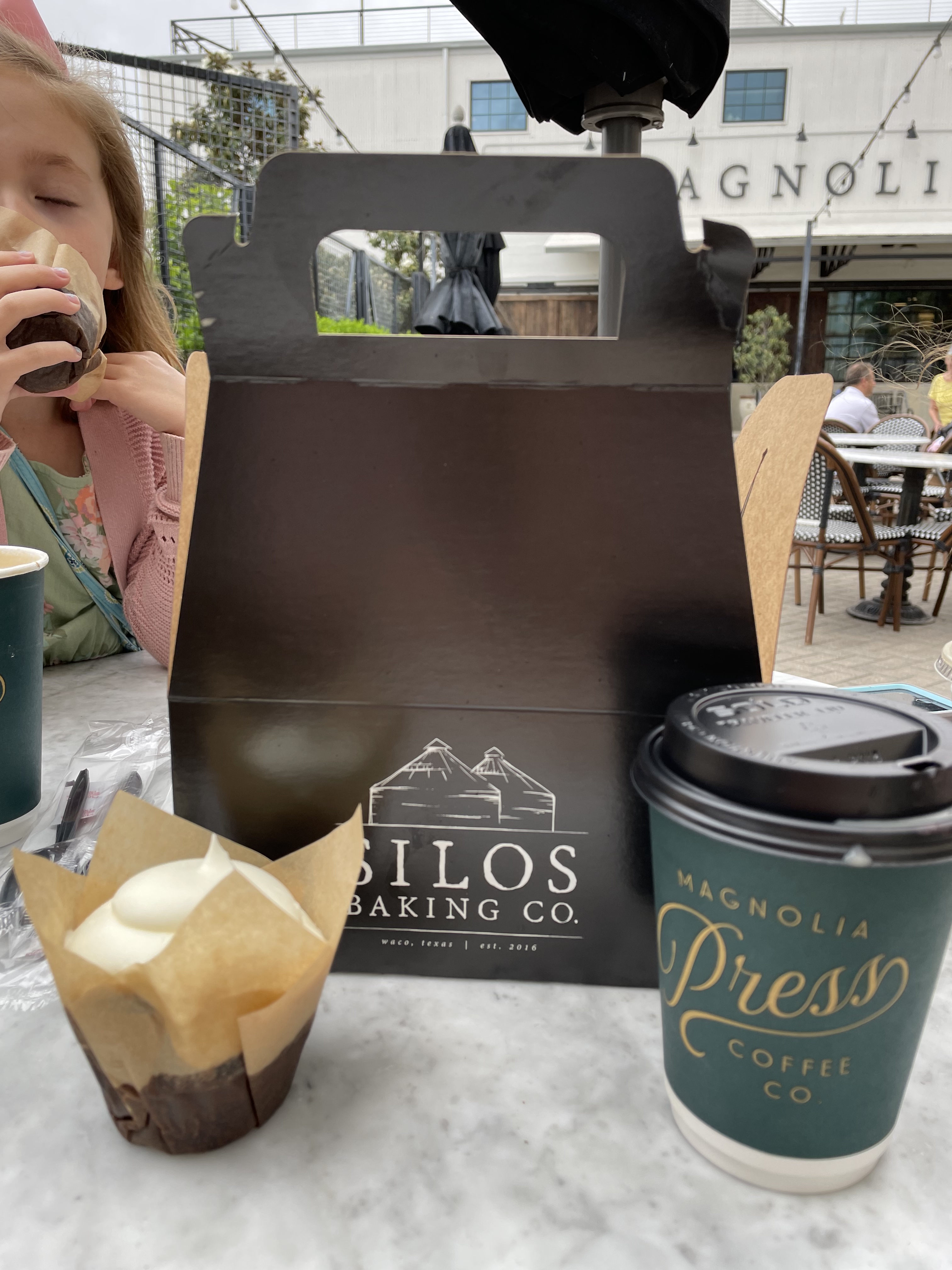 A1409732-3702-407E-BD6A-8E9C5E689303